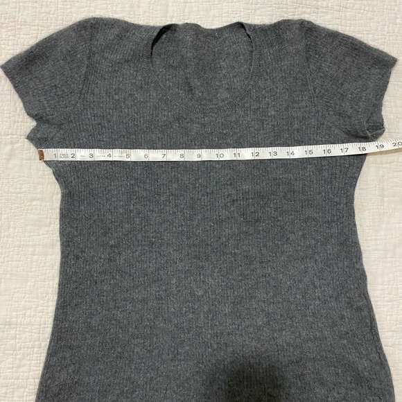 JIL SANDER $800 Cashmere Short Cap Sleeve Top Blouse 100% Cashmere Great Cond - Picture 11 of 16